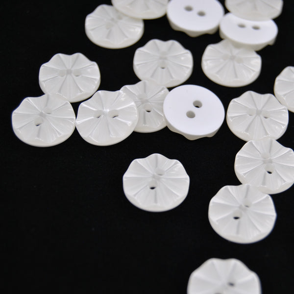 Button - White (Off White) Classic Shirt #1 ‘Bevelled Star’ – 14mm